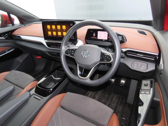 Volkswagen ID.4 6