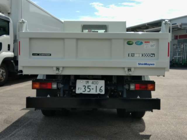 Mitsubishi Fuso Canter 6