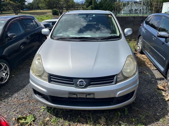 Nissan AD 2