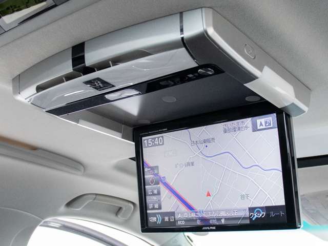 Toyota Alphard 6