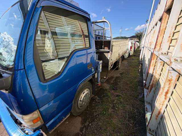 Isuzu Elf 2