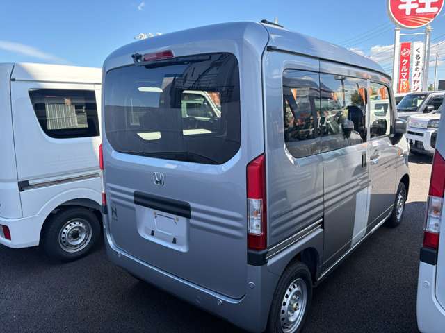 Honda N-VAN 9