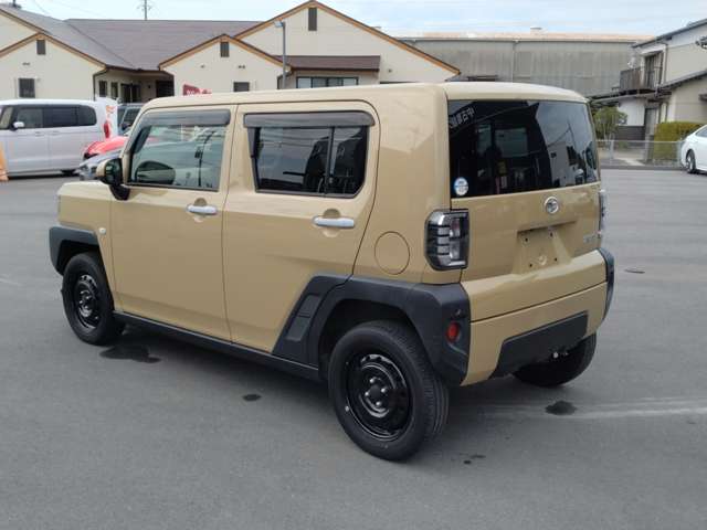 Daihatsu Taft 7