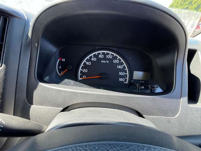 Toyota Light Ace Van 4