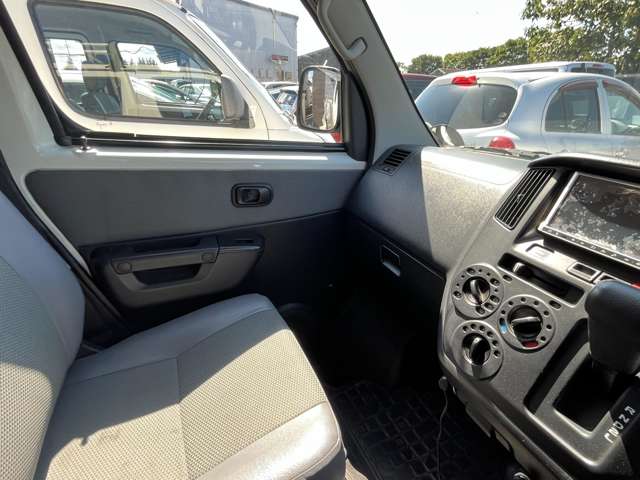 Toyota Light Ace Van 6