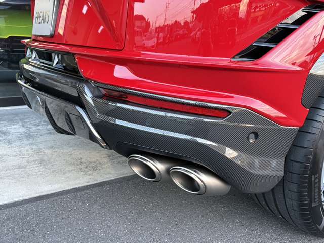 Lamborghini ウルス 11