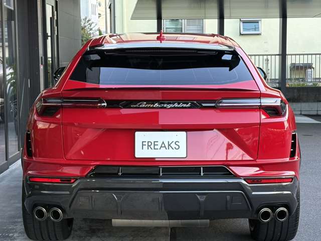 Lamborghini ウルス 6