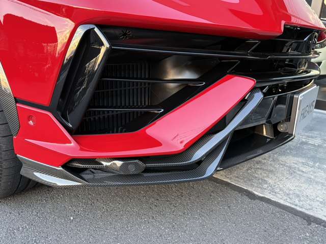 Lamborghini ウルス 8