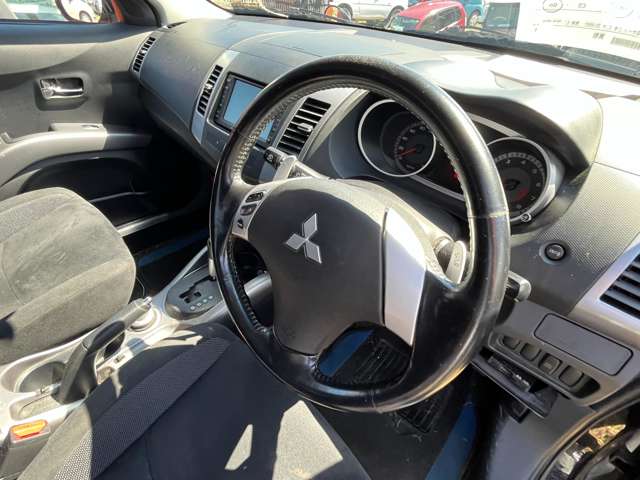 Mitsubishi Outlander 5
