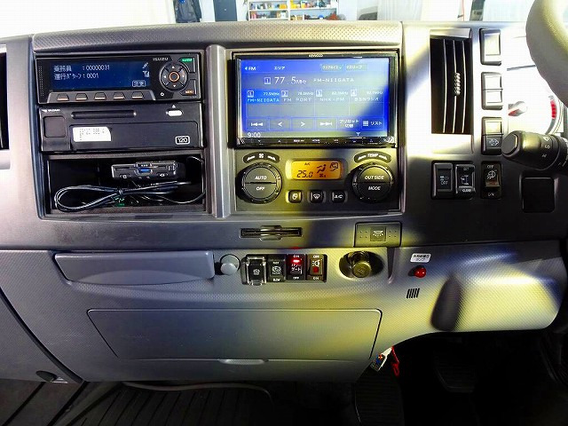 Isuzu Forward 6