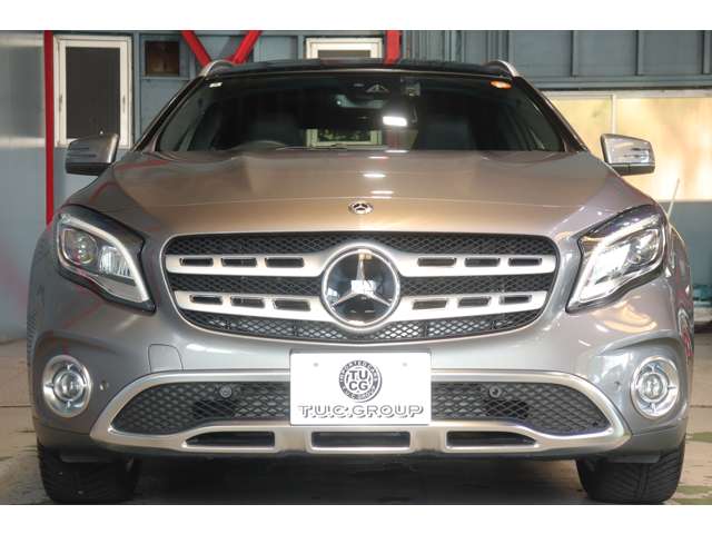 Mercedes-Benz GLA-Class 8