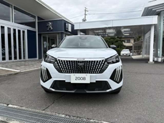 Peugeot SUV 2008 2