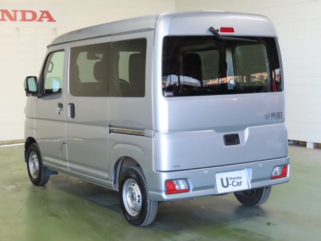 Daihatsu Hijet Cargo 9
