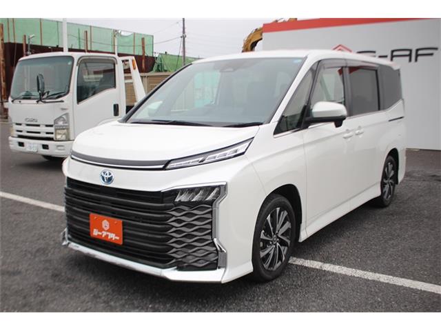 Toyota Voxy 10