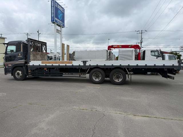 UD Trucks Quon 5