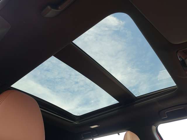 Mitsubishi Outlander 4