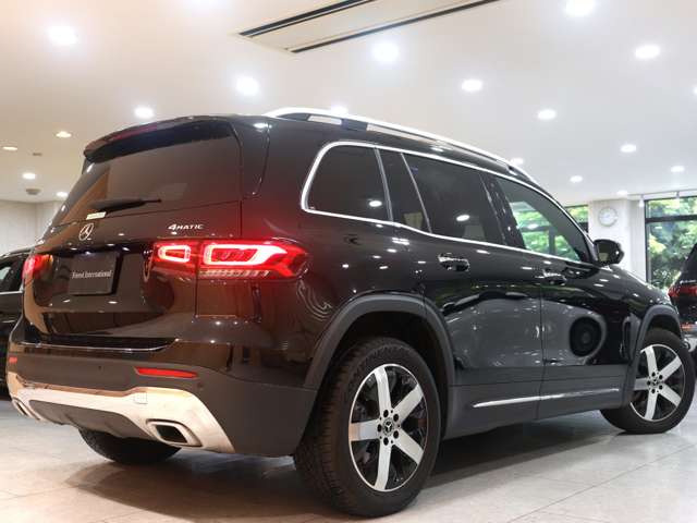 Mercedes-Benz GLB 9