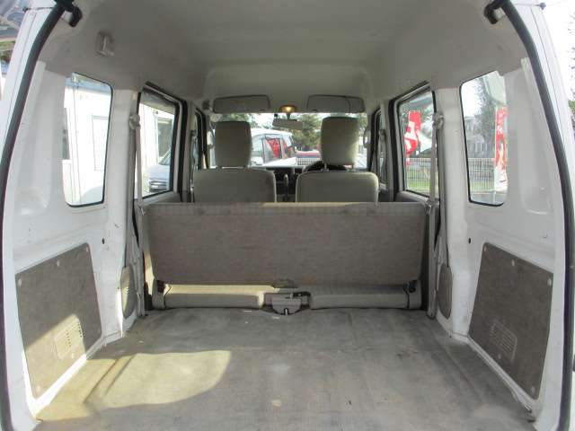 Suzuki Every 9