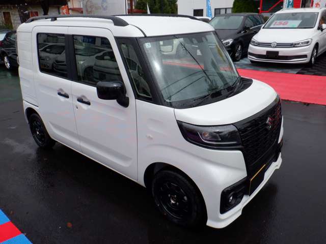 Suzuki Spacia Base 3