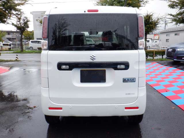 Suzuki Spacia Base 5