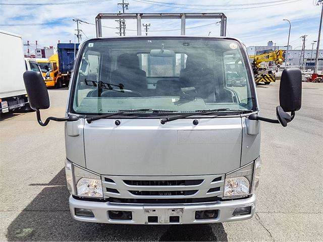 Isuzu Elf 3