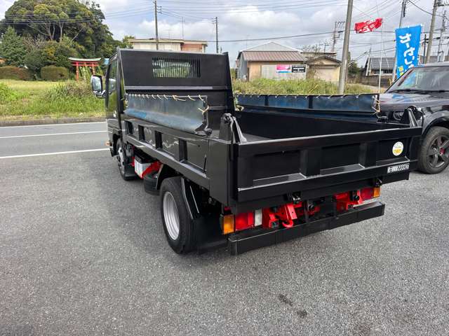 Isuzu Elf 11