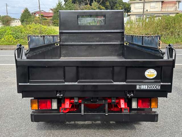 Isuzu Elf 9