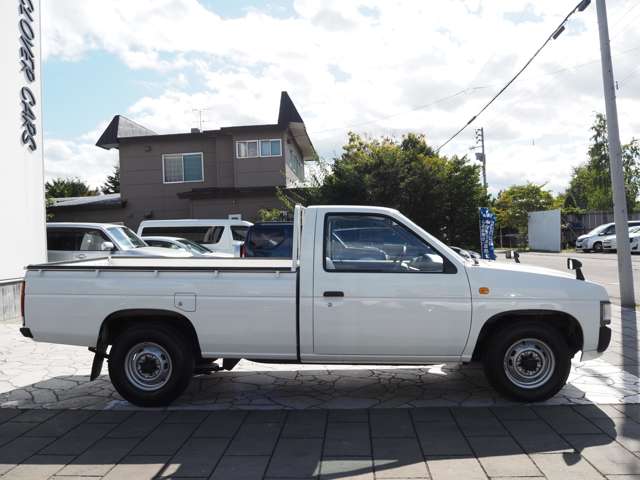 Nissan Datsun 8