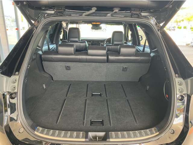 Toyota Harrier 9