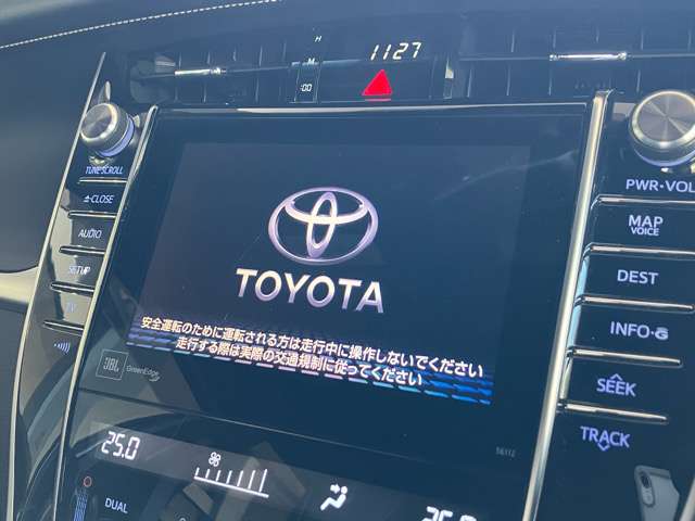Toyota Harrier 10