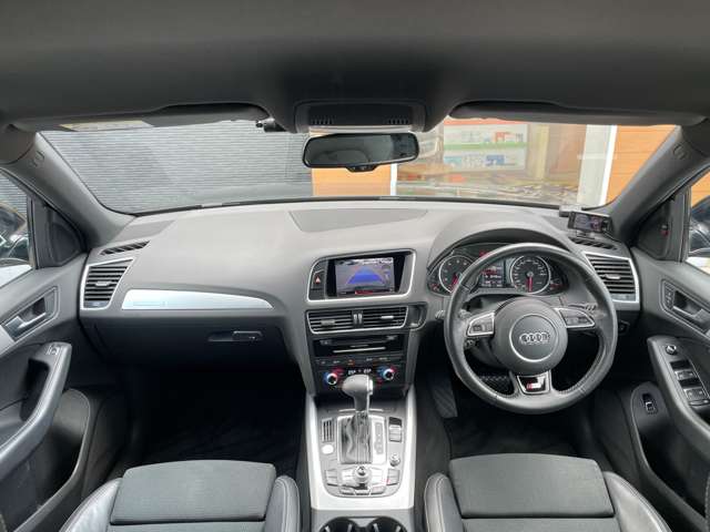 Audi Q5 6