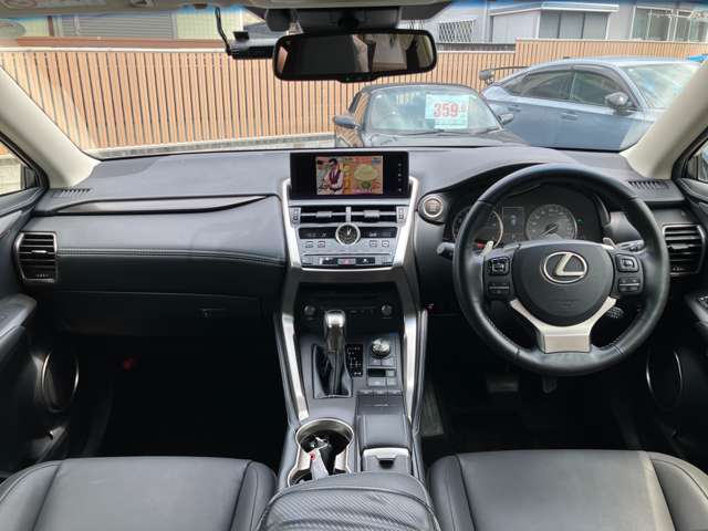 Lexus NX 2