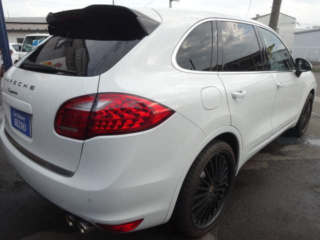 Porsche Cayenne 5