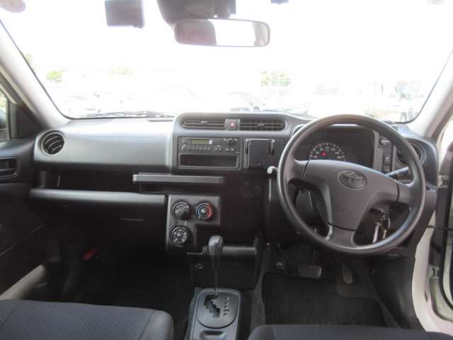 Toyota Probox Van 7