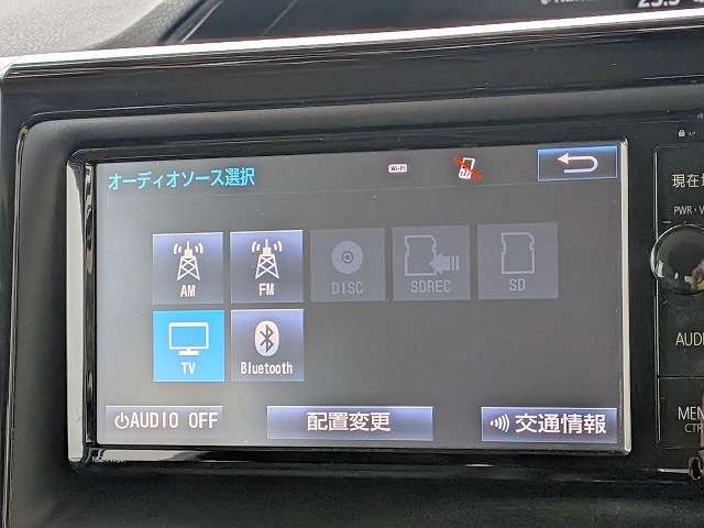 Toyota Esquire 6