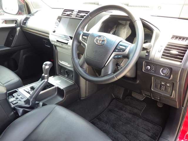 Toyota Land Cruiser Prado 9