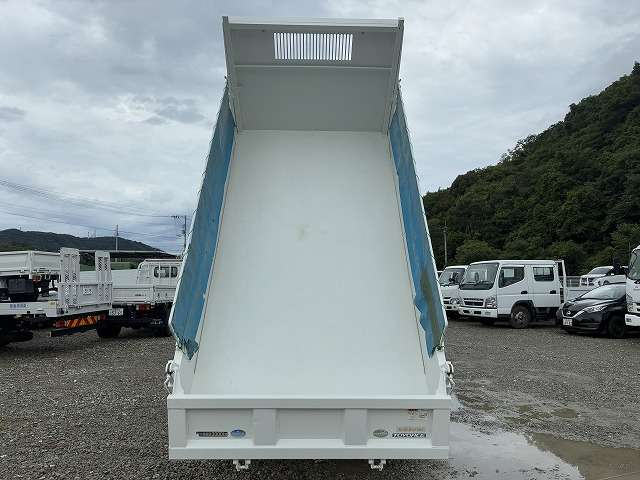 Toyota Toyoace 7