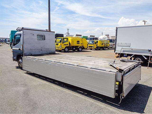 Mitsubishi Fuso Canter 8