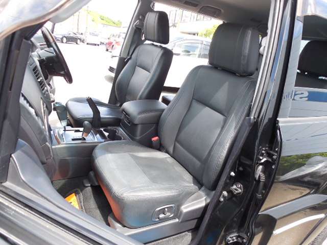 Mitsubishi Pajero 11