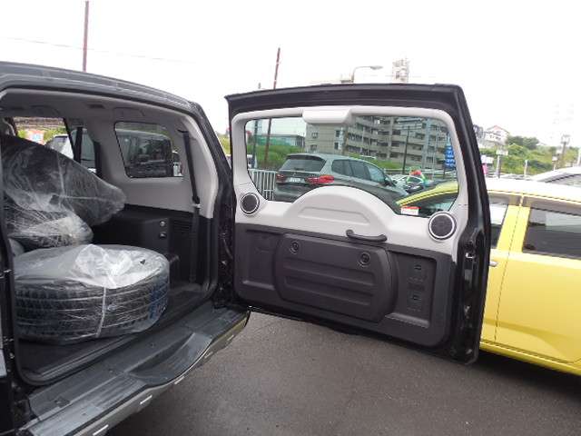 Mitsubishi Pajero 12