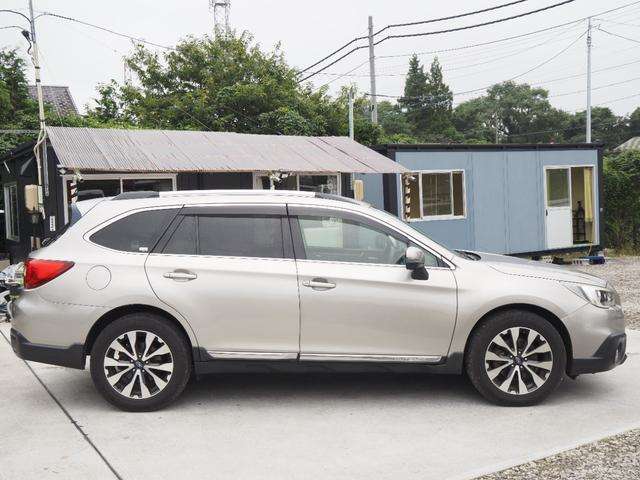 Subaru Legacy Outback 2