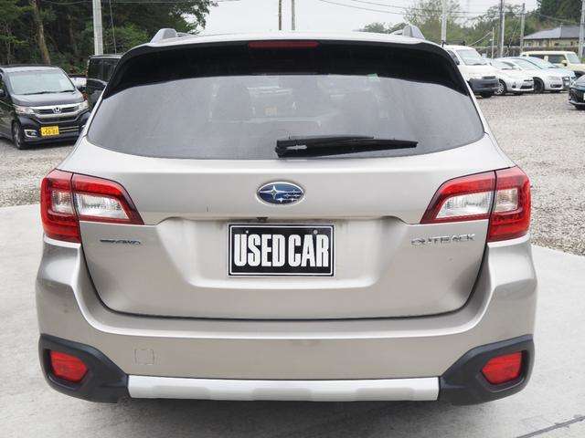 Subaru Legacy Outback 4