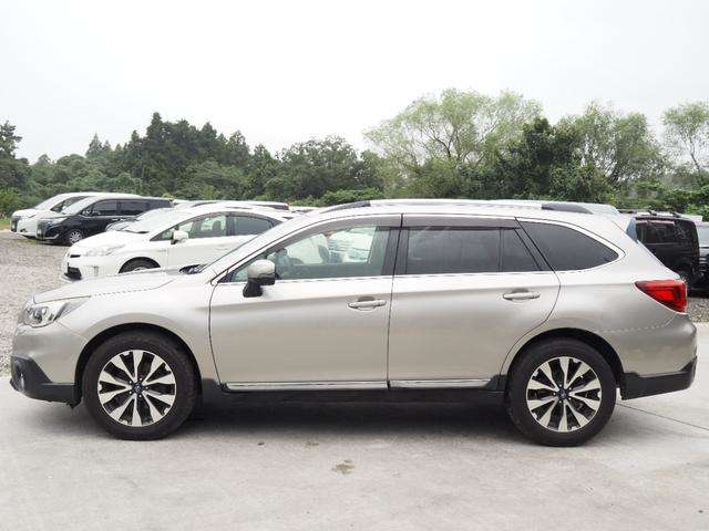 Subaru Legacy Outback 6