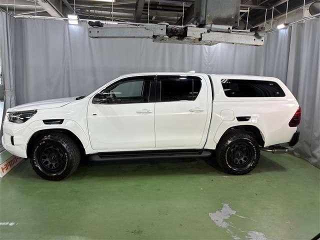 Toyota Hilux 4