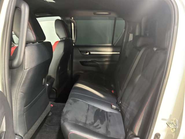 Toyota Hilux 10