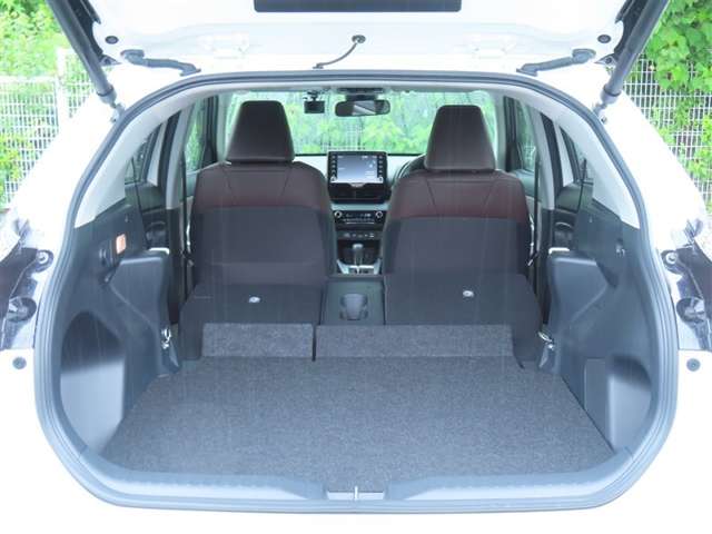 Toyota Yaris Cross 8