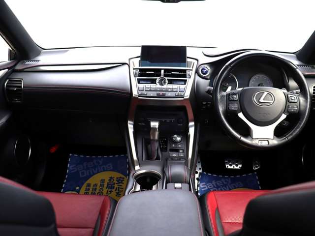 Lexus NX 7