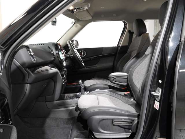 MINI Crossover 12