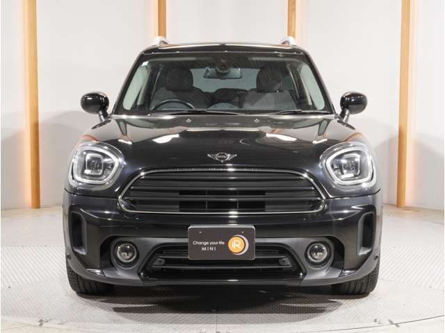 MINI Crossover 8