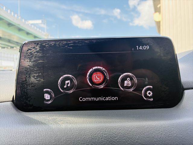 Mazda CX-8 4